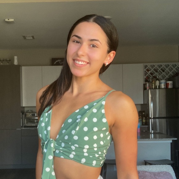 chrissylynne16